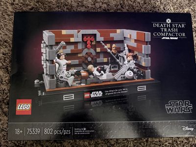 Lego Death Star Trash Compactor 75339