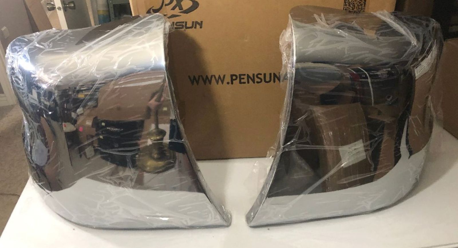 New Chrome Bumper Corners for Freightliner Columbia (2002-2011) - Pair