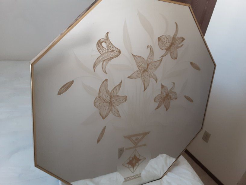 36" OCTAGON WALL MIRROR