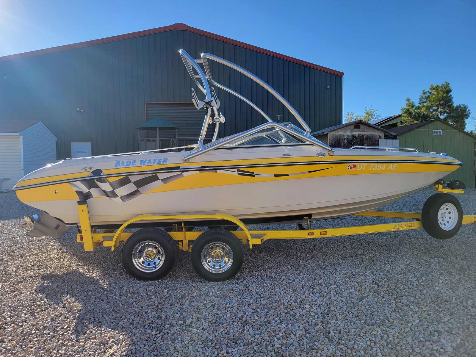 2007 Blue Water Cascade Boat
