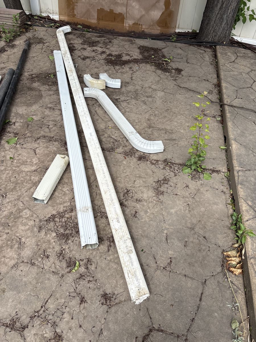 Rain downspout