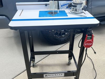Rockler Router tale with router lift and Porter Cable 1 3/4 HP router
