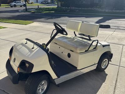 Yamaha Golf Cart - Off-White/Cream with Rear Bag Rack