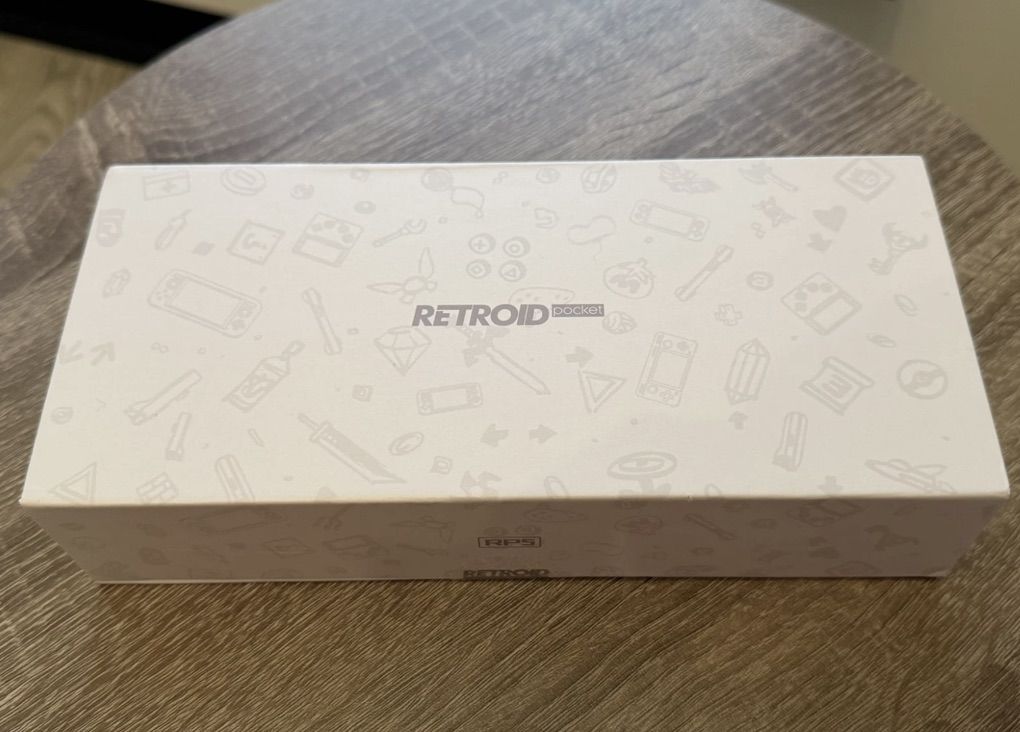 RETROID POCKET 5 OLED (New)