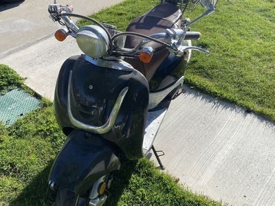 150cc Scooter