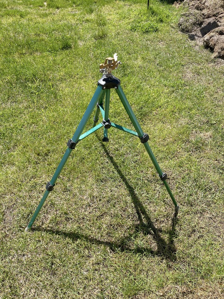 Lawn Sprinkler on Tripod Stand – Adjustable Height