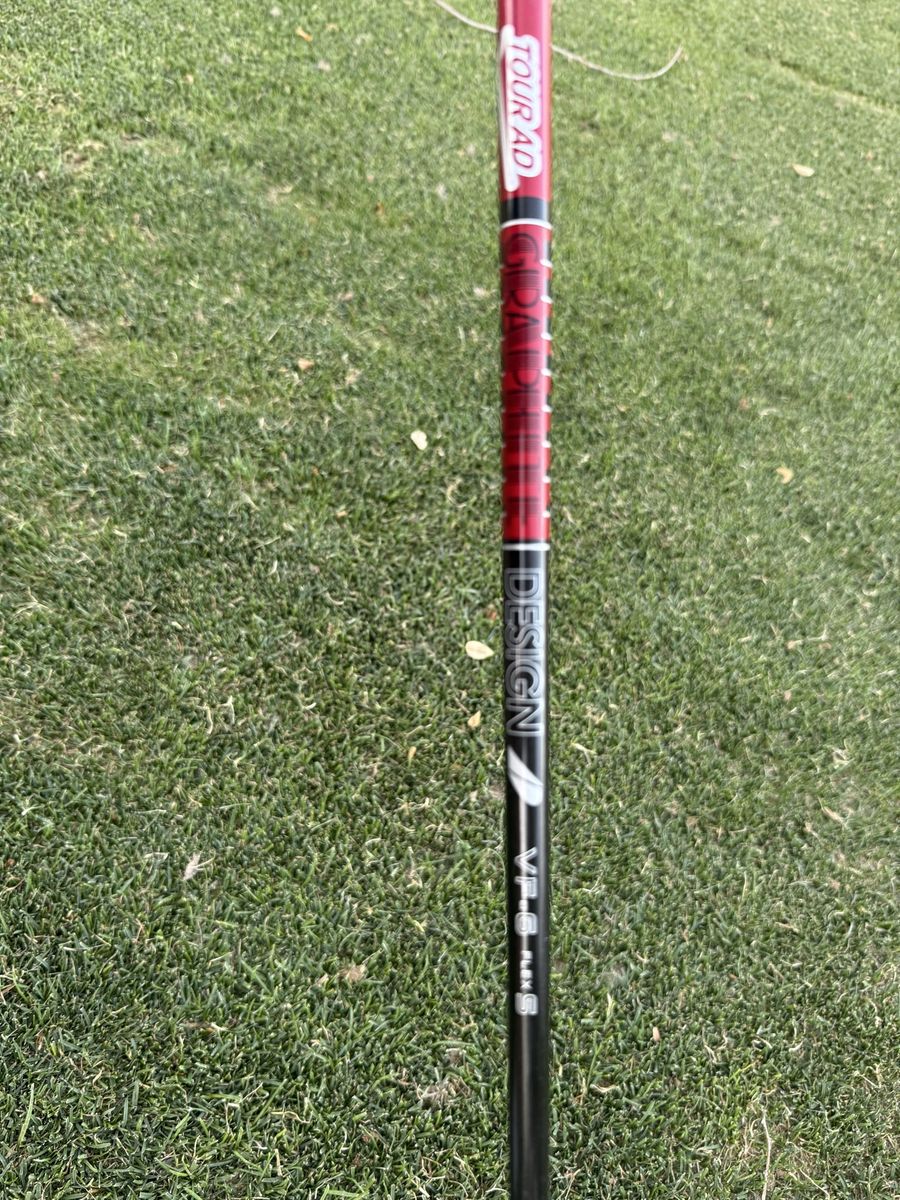 Graphite Design Tour AD VF stiff+ driver