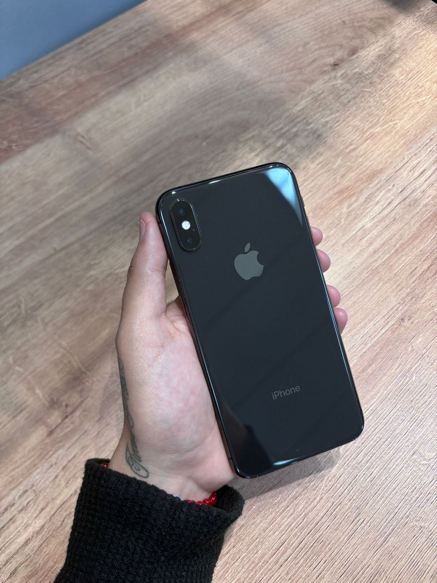 Iphone XS 64gb - Unlocked