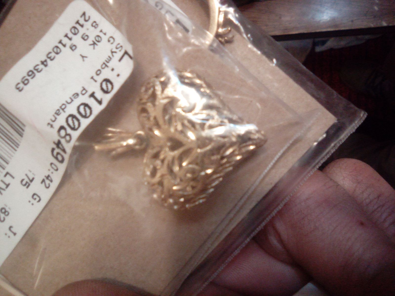 14 k heart pendent