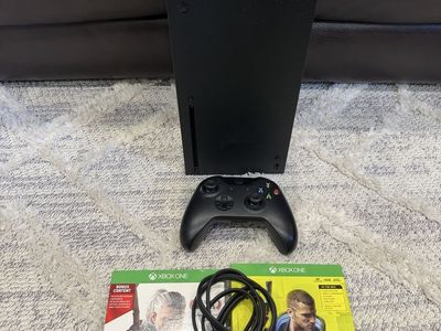 Xbox Series X with 2 Games
