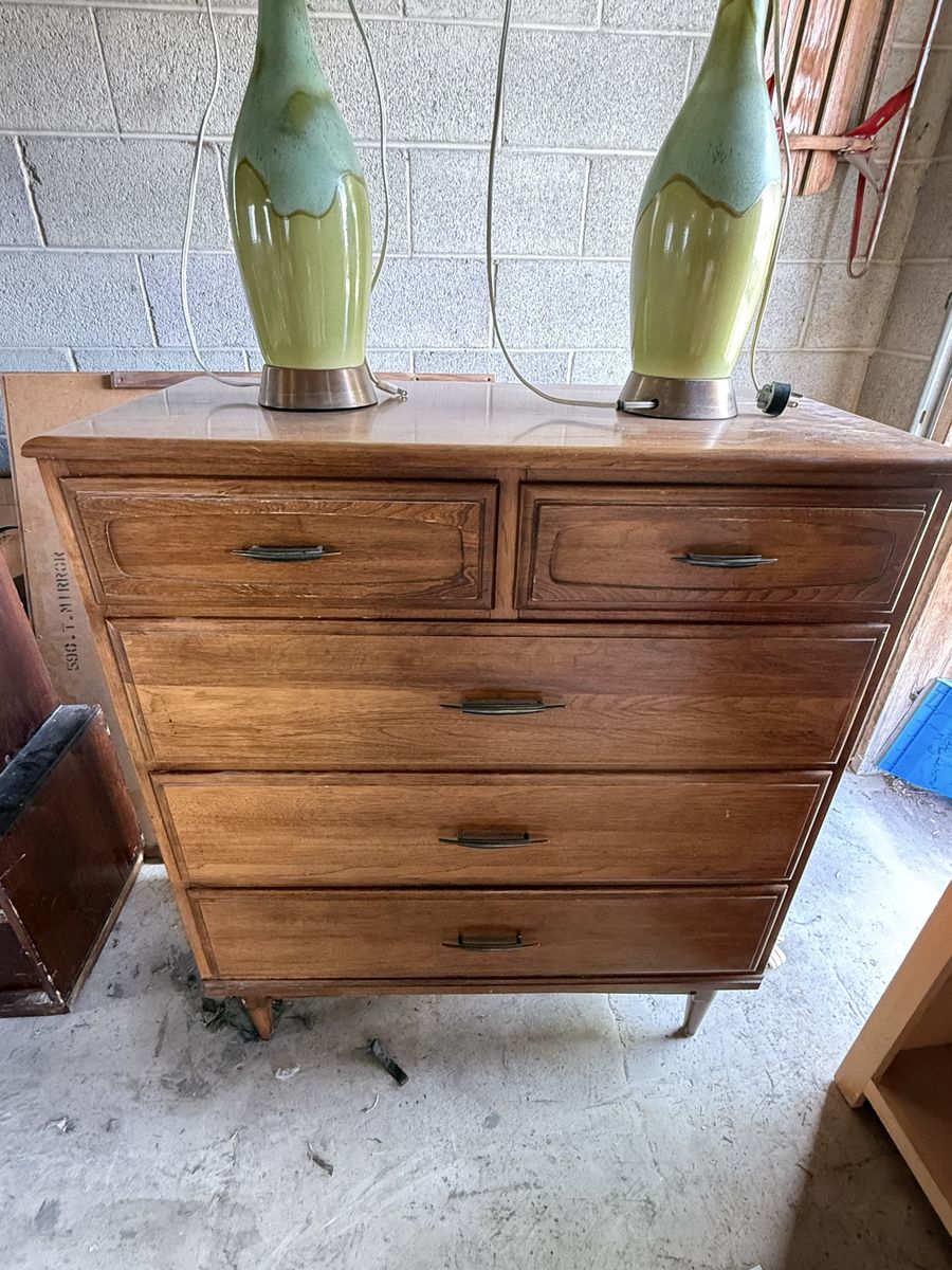 ESTATE SALE FIND – Vintage Mid-Century Modern Bedroom Set $750 OBO