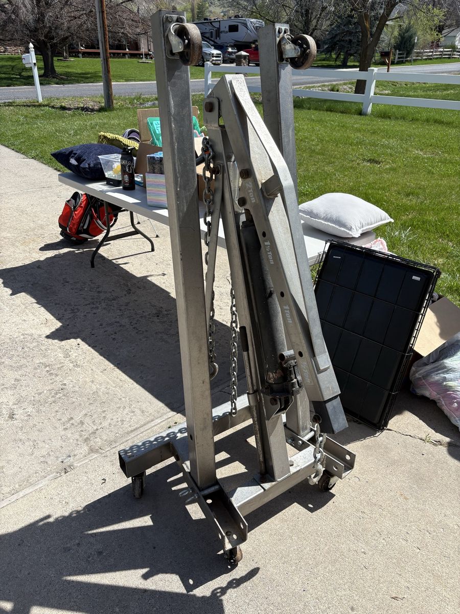 2 Ton Engine Hoist