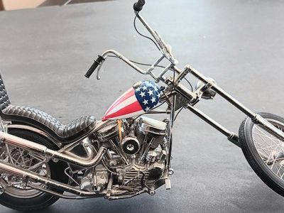 Franklin Mint 1/10 scale Easy Rider Captain America Chopper..pre owned...repaired handlebars...incredibly detailed !!!