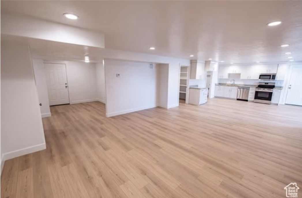 1800 sq ft basement apartment