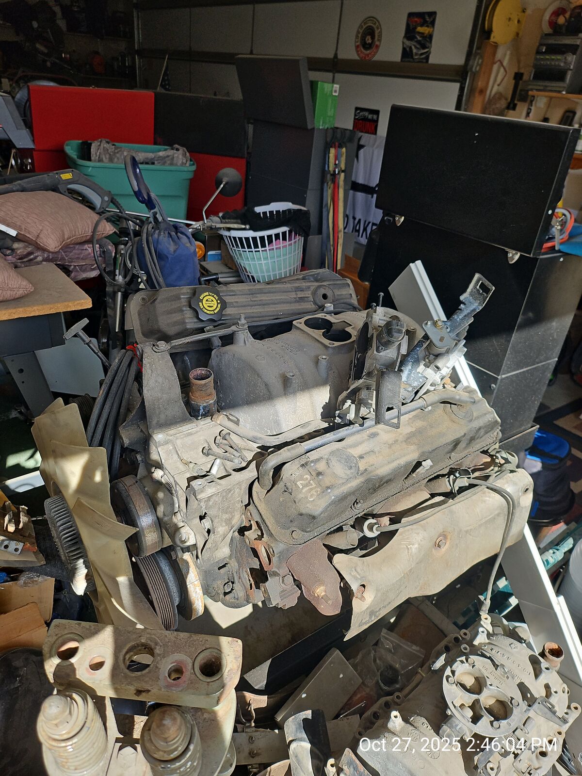 For sale; 2 ea Jeep Dodge Chrysler motors; 5.2L (318 CI) & 5.9L (360 CI)