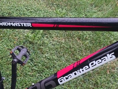 Granite Peak Roadmaster 24" Mountain Bike Nice!