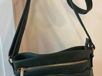 Dark Green Crossbody Purse with Gold Zipper Hardware