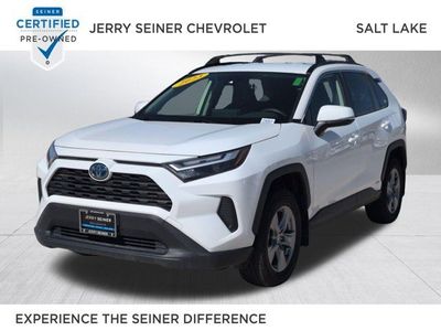 2023 TOYOTA RAV4 XLE