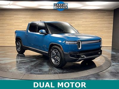 2025 Rivian R1T Adventure