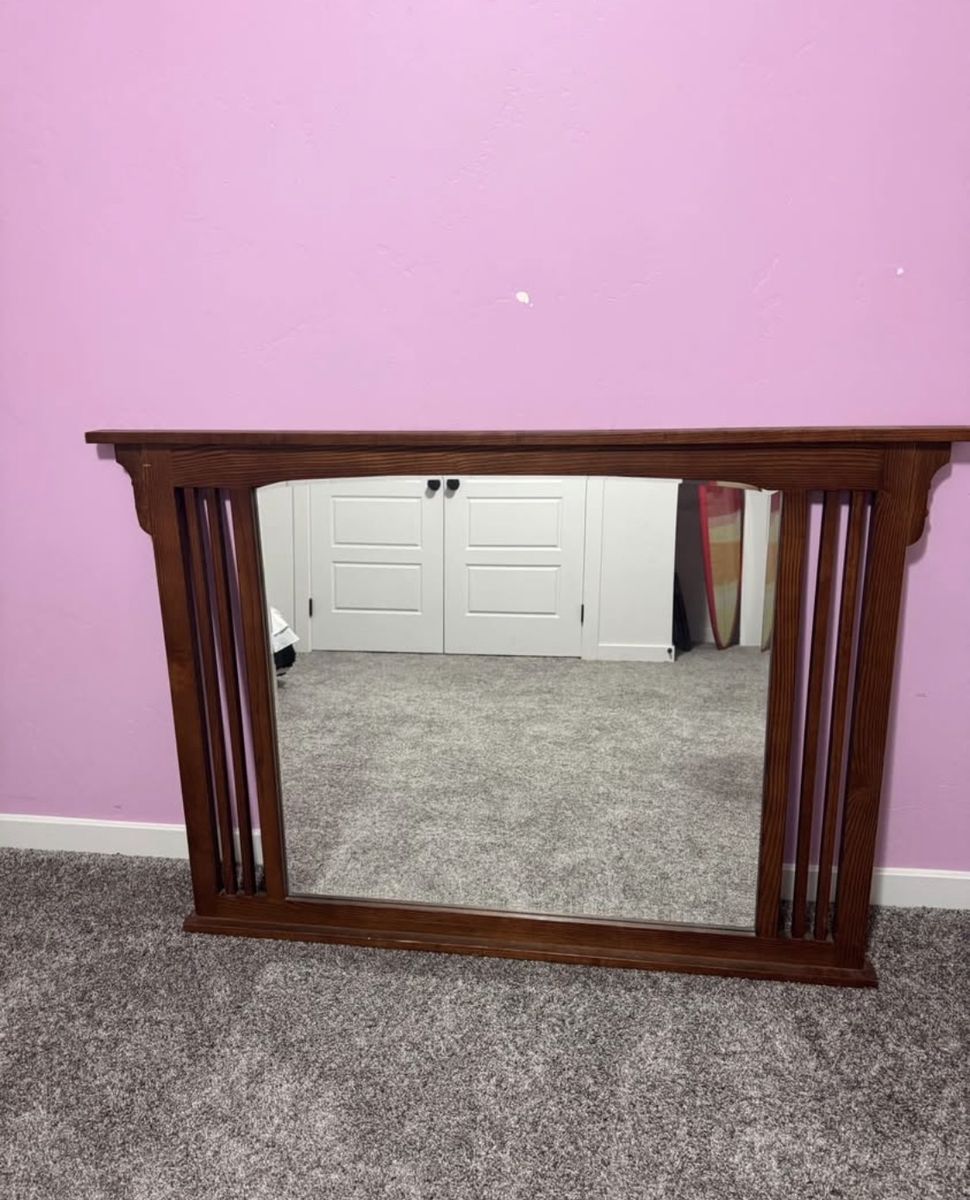 Main image 3