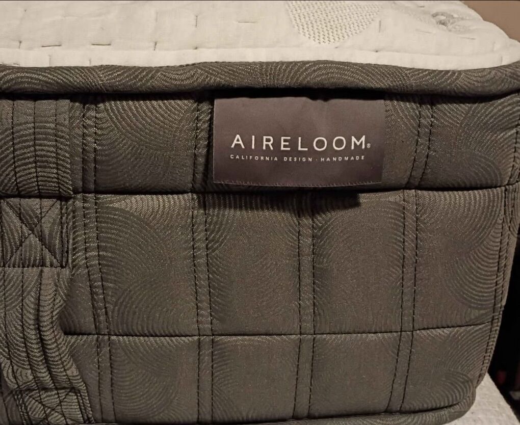 Aireloom Plush Queen Mattress! Only 950