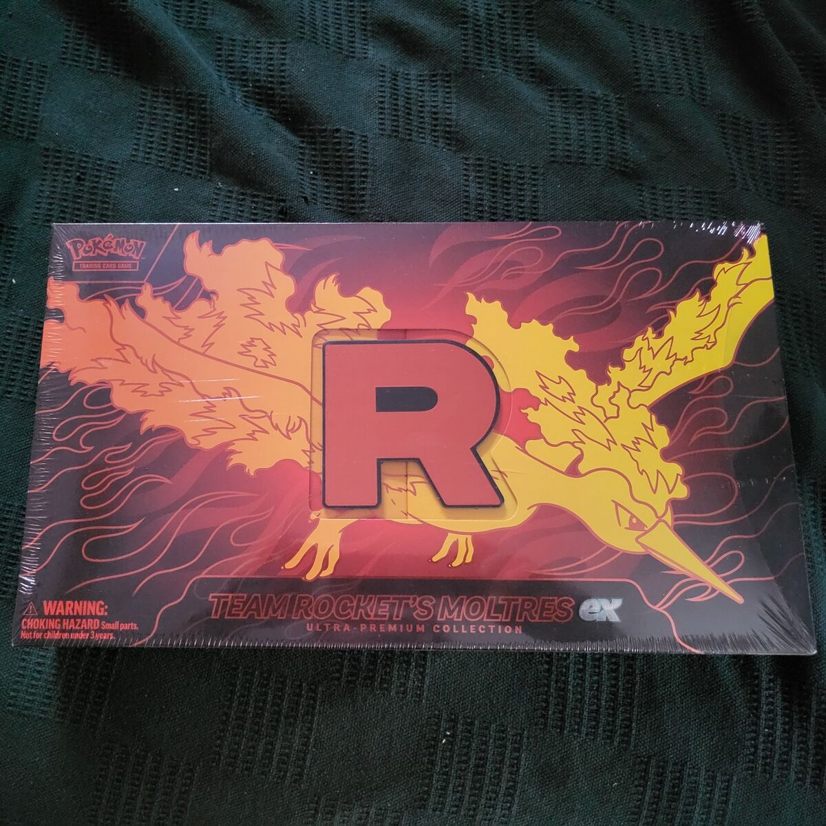 Team Rocket's Moltres Ultra Premium Collection