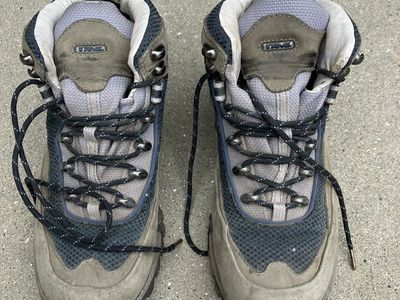 Teva Hiking Boots SN 6867 Gore-tex Vibram