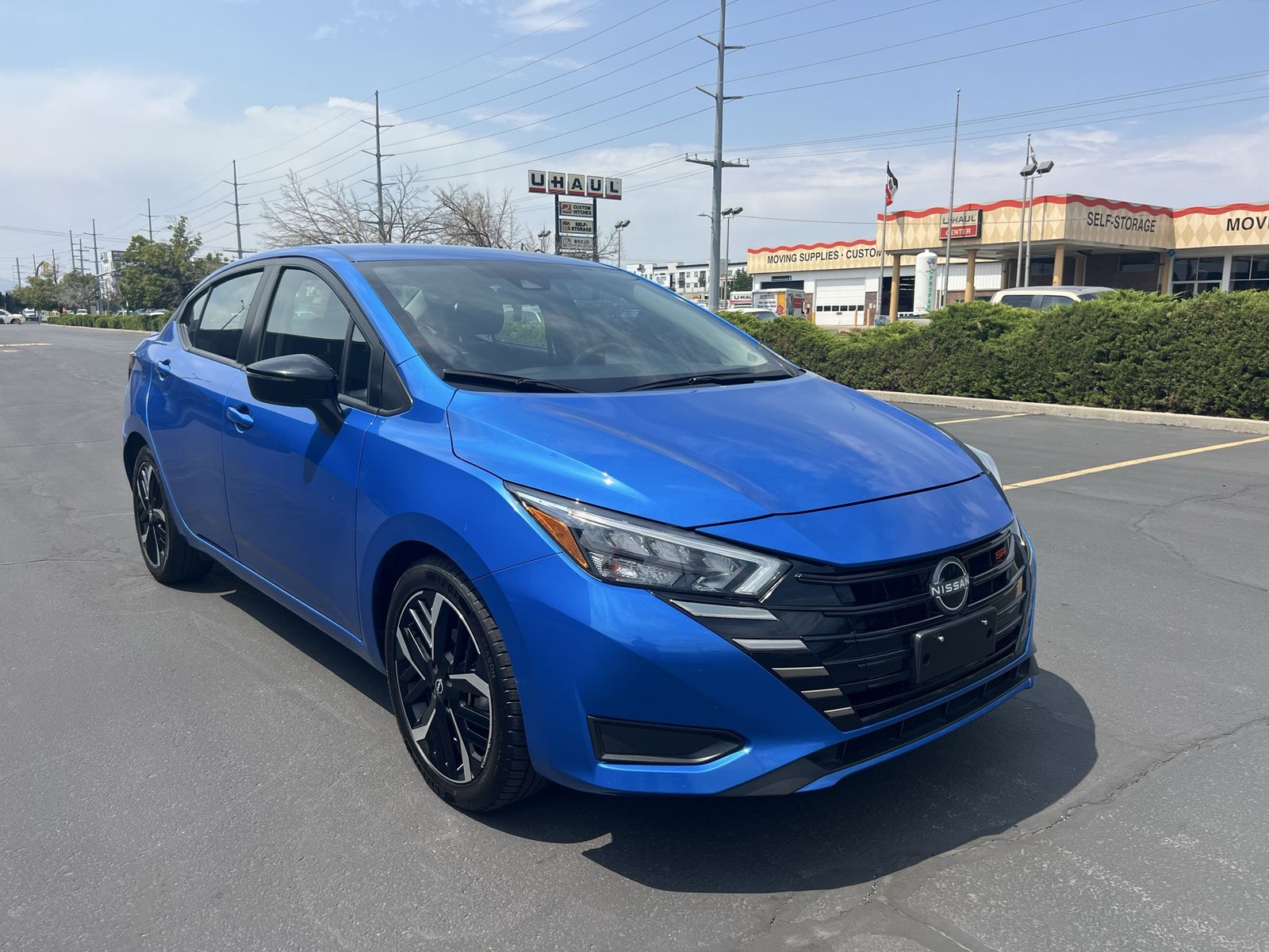 2024 Nissan Versa SR
