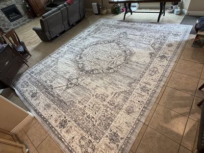 Large Washable Rug (New)