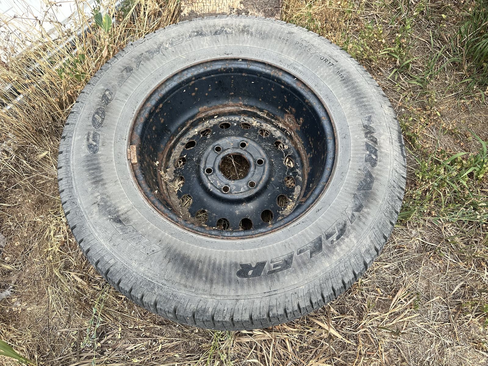 Chevy/GMC OEM Spare Tire - 1500/2500/3500 Full Size