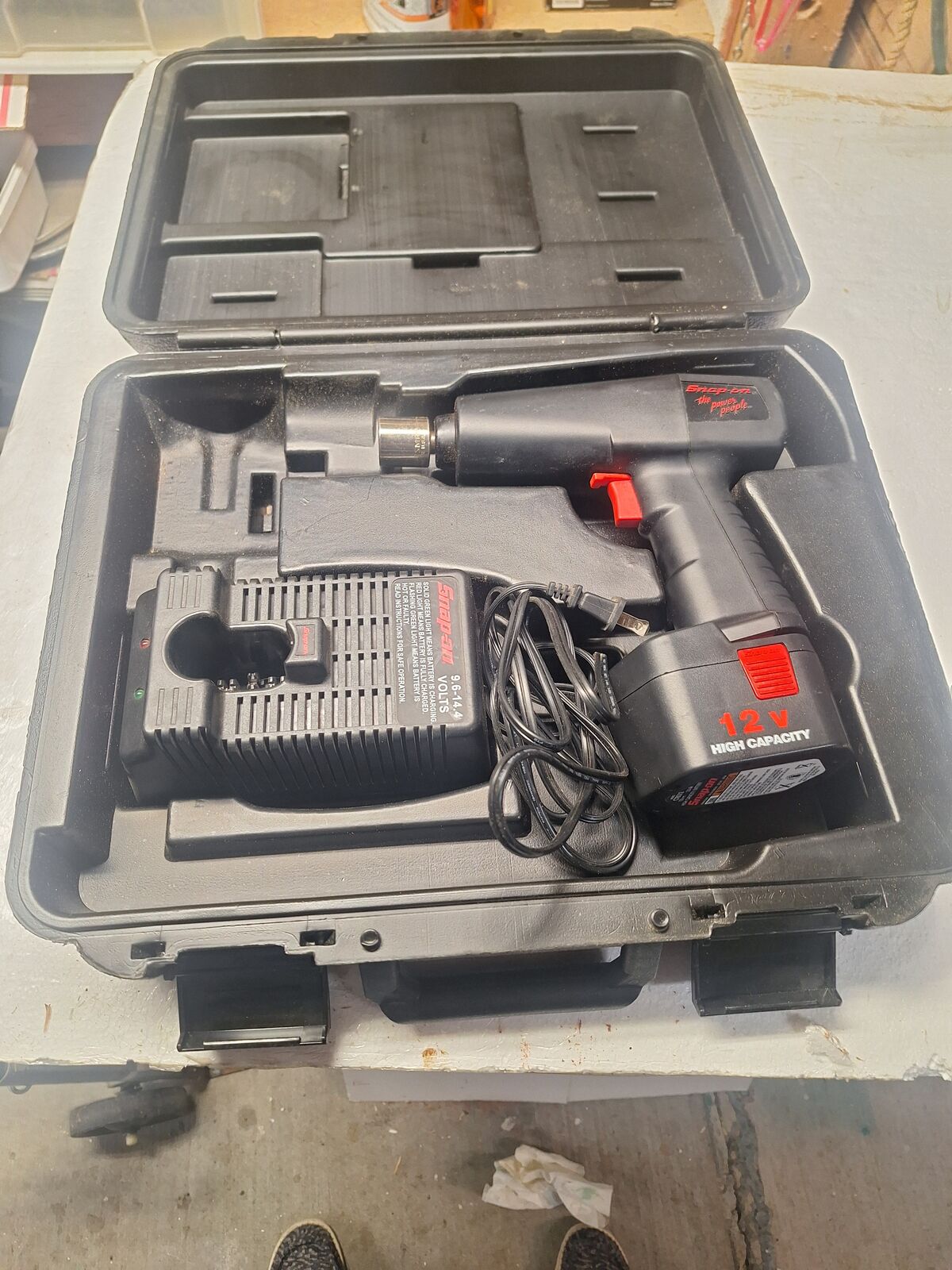 SNAP - ON 12 Volt HIGH CAPACITY Drill 3/8" drive for sockets