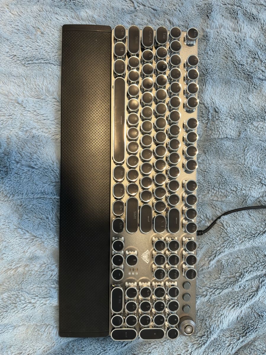 Typewriter Style Mechanical Keyboard Wired