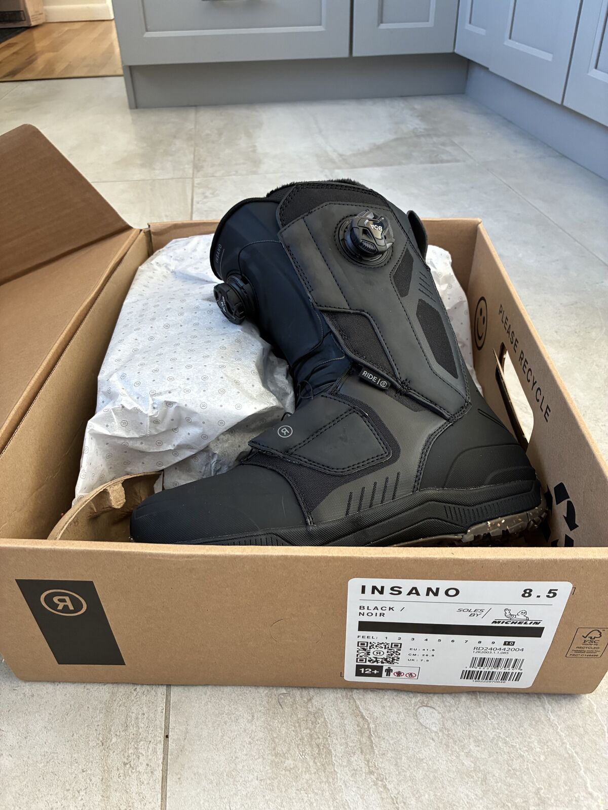 Never Worn 2026 Ride Insano Snowboard Boots 8.5