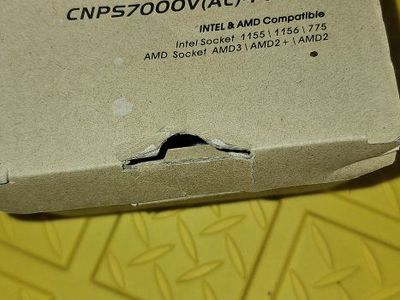 Intel CPU Cooler Heatsink Fan with Zalman CNPS7000V Box & Manual