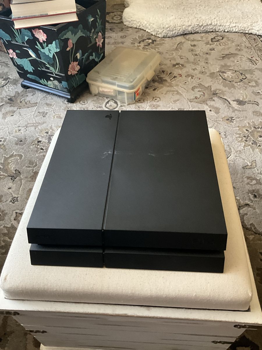 PS4 Sony Play Station 4