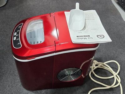 Igloo Countertop Automatic Ice Maker Machine Red ICE103 with Scoop & Manual