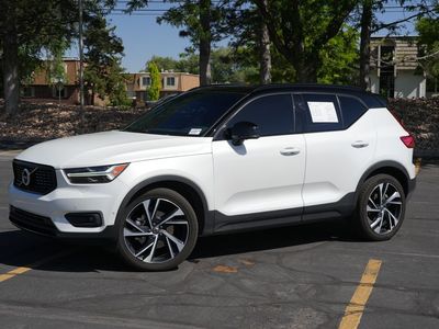 2019 Volvo XC40 T5 R-Design