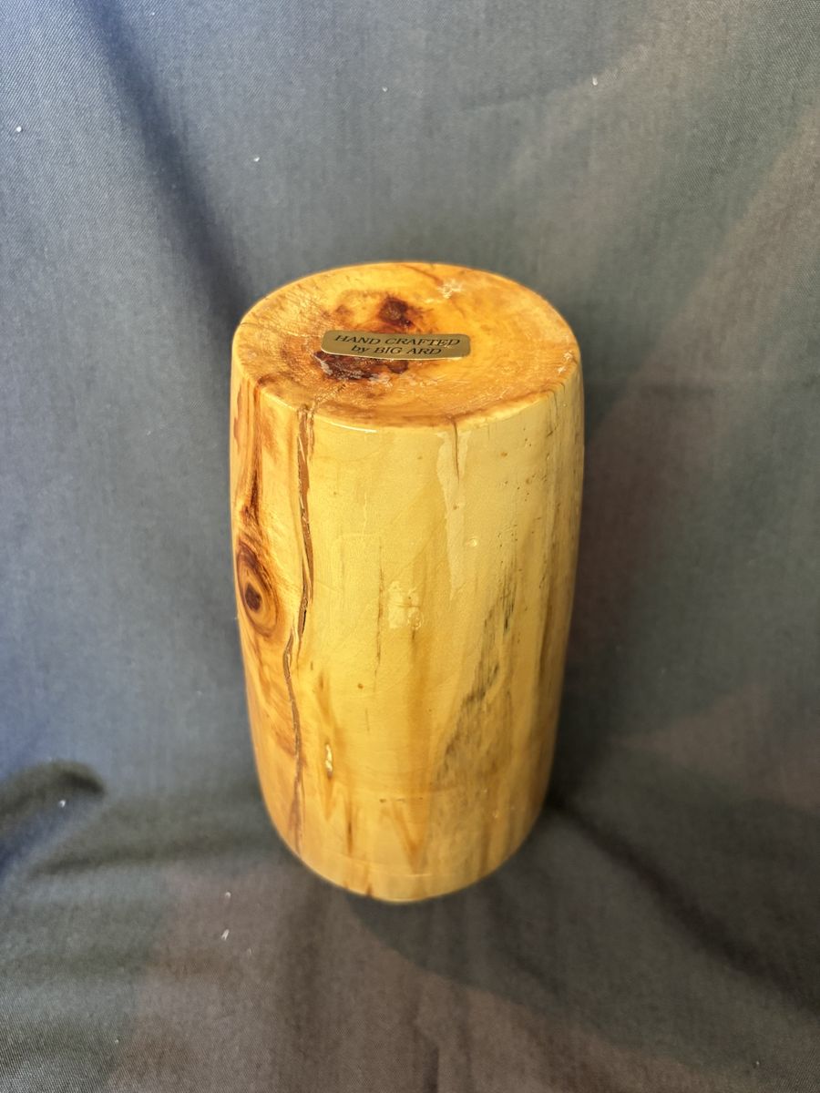 Main image 7