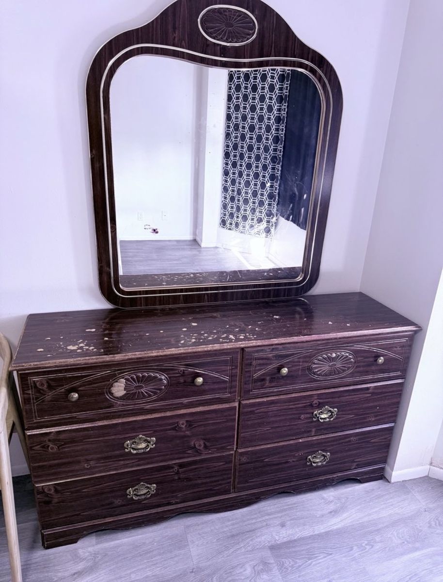 Dresser with mirror