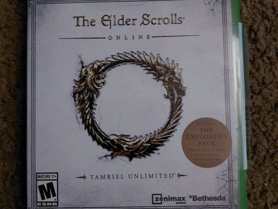 The Elder Scrolls Online: Tamriel Unlimited - Xbox One Complete Game with Case