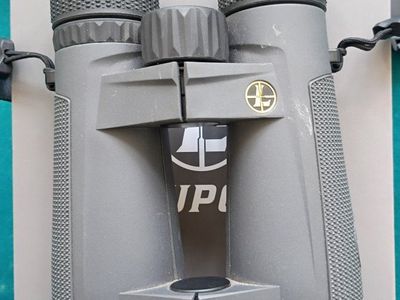 Leupold BX-5 Santiam HD 10x42mm Binoculars - Shadow Gray, Open Bridge, Waterproof