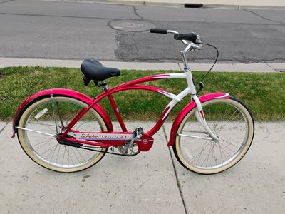 Schwinn beach cruiser