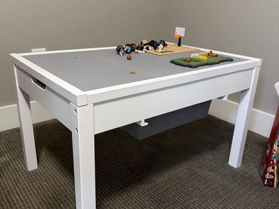 Lego table