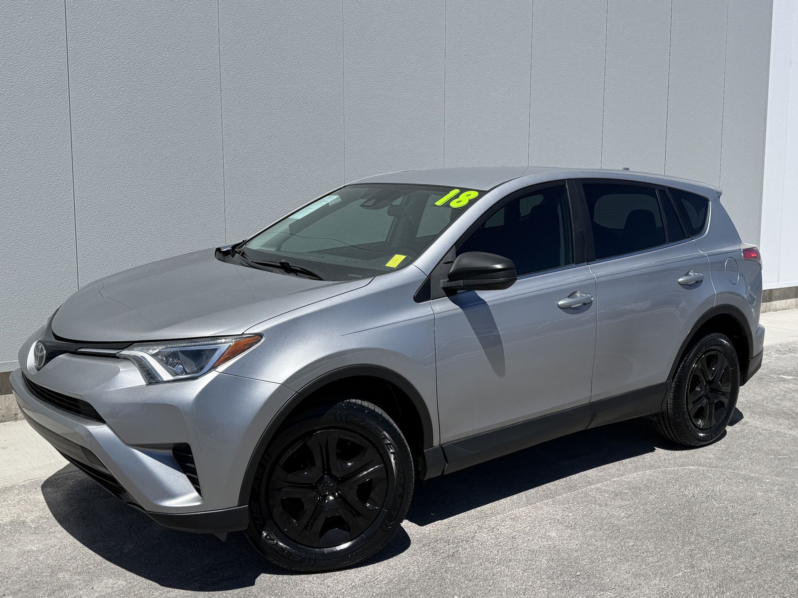 2018 Toyota RAV4 LE