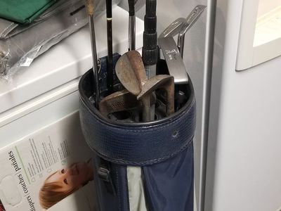 golf clubs