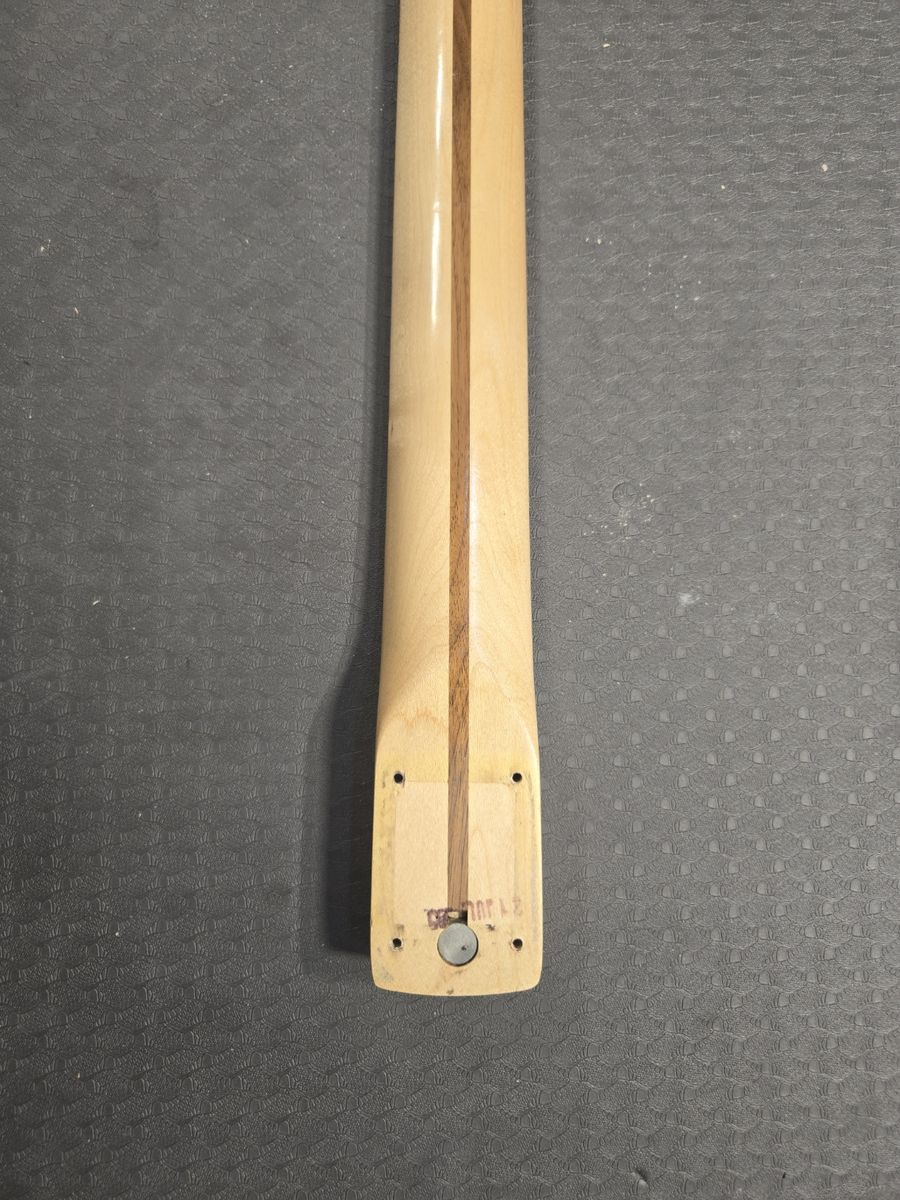 Main image 4
