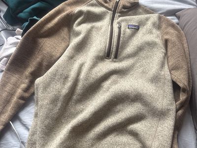 Patagonia Men's Better Sweater Quarter-Zip Fleece Pullover - Khaki/Brown, Excellent Condition