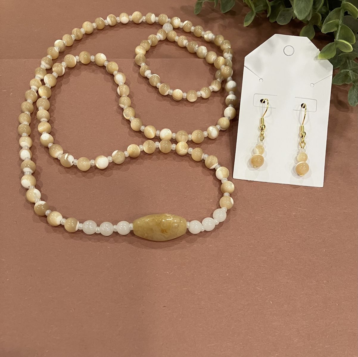 Handmade Beaded Beige And Cream Shell Necklace And Earrings