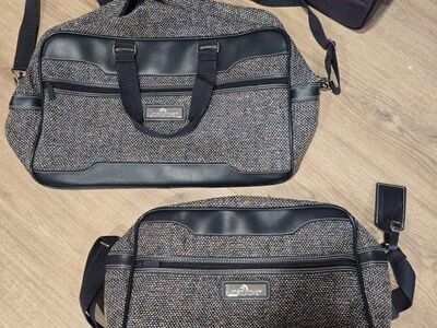 2 piece Jordache tweed on black luggage set
