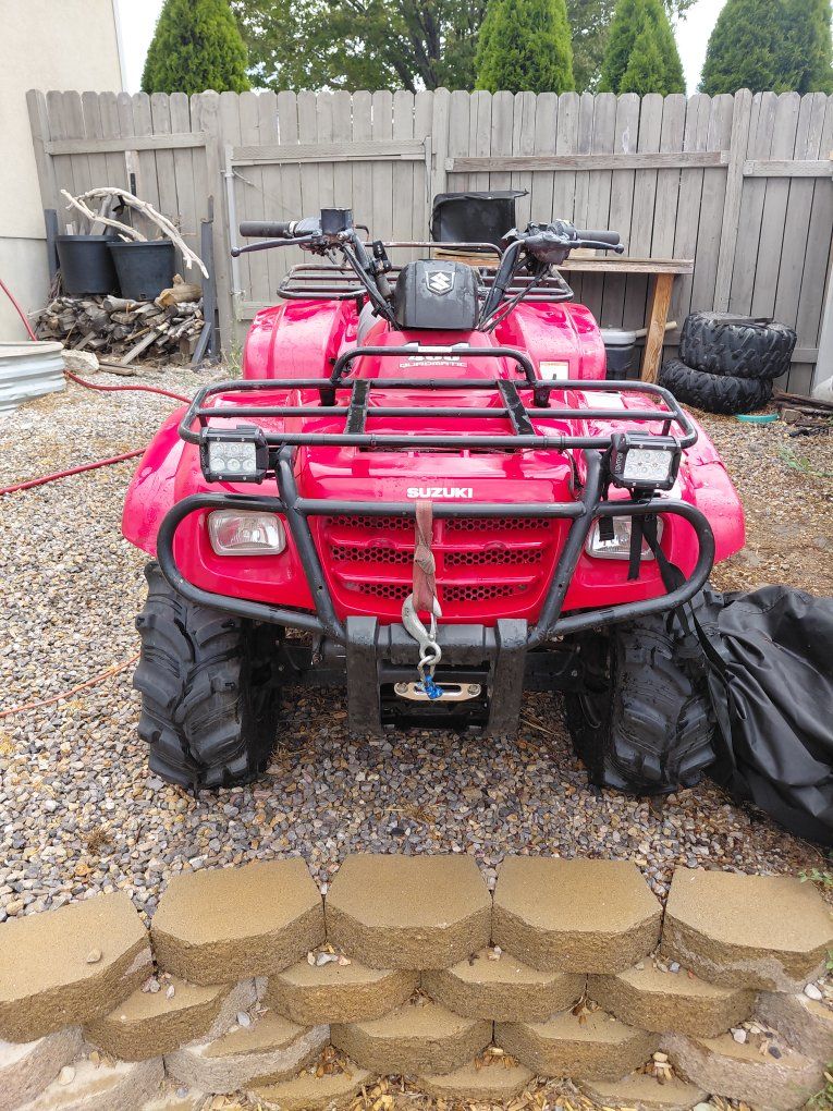 Suzuki Eiger 400 4x4 Quad ATV - Red, Off-Road Ready, Winch, Utility Racks